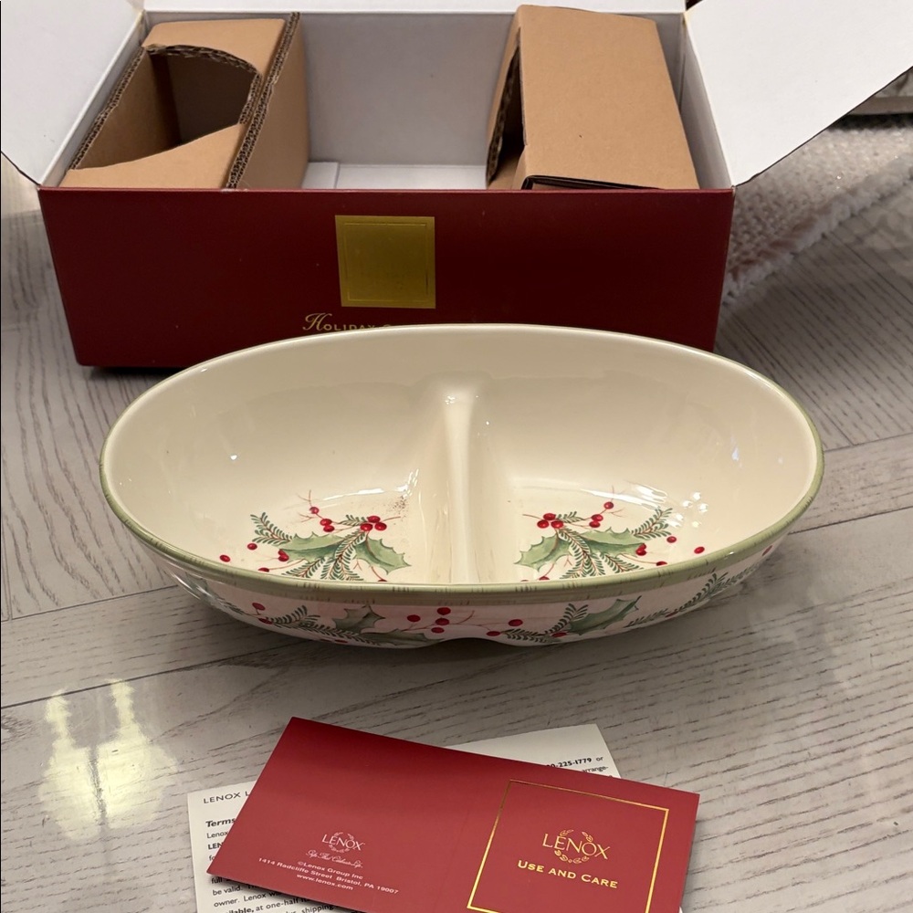 Lenox Holiday Divided Bowl - Cream and Red